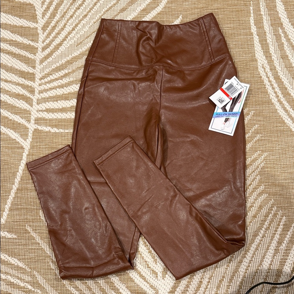 Tinseltown Brown Leather Skinny Pants XS NWT